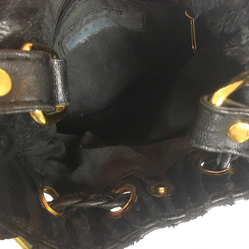 Braciano black crossbody purse with tassel - Picture 3 of 8